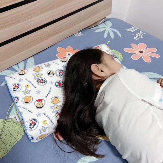 四季呵护儿童乳胶枕 商品图2